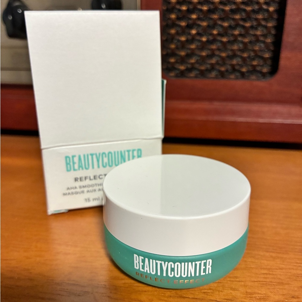 Beautycounter White and Green Skincare Mask
